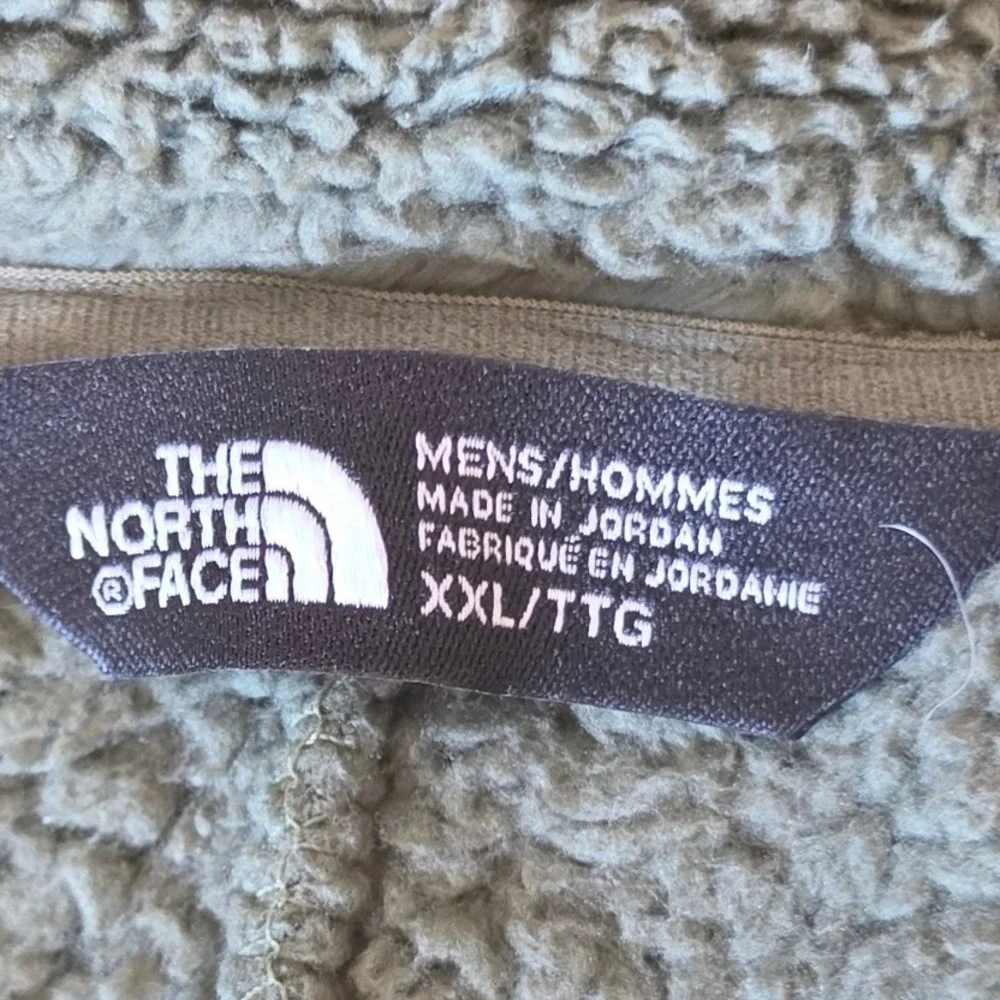 The North Face Mens Royal Arch Sherpa Fleece Vest Military Olive Green XXL